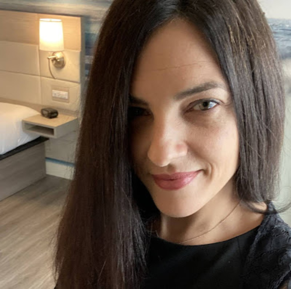Meet your Posher, Melanie